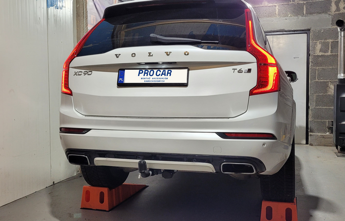 Specjalista ProCar przy pracy